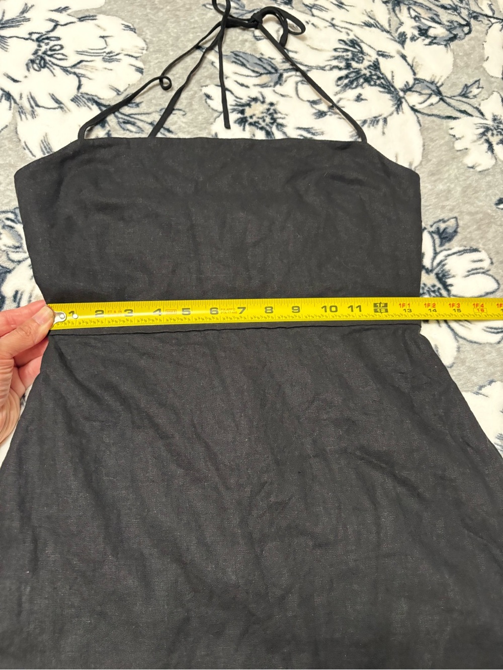 Aritzia Babaton
Credenza Linen Dress - Picture 5 of 8
